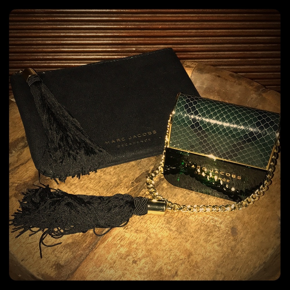 Marc Jacobs Decadence 3.4oz EDP w/ Bag